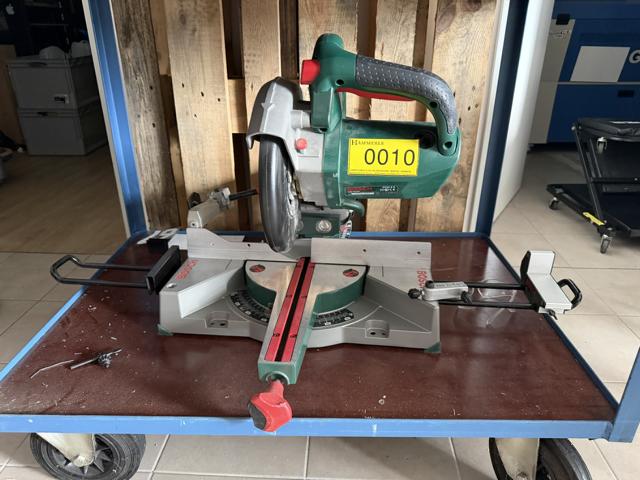 BOSCH PCM 8 S Kapp- und Gehrungssäge